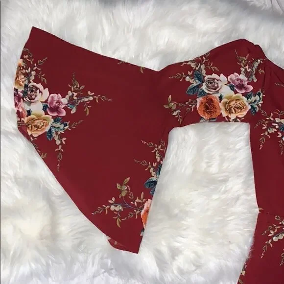 🎉HP! 🎉 Haute Rogue Red Floral Romper - Picture 9 of 14